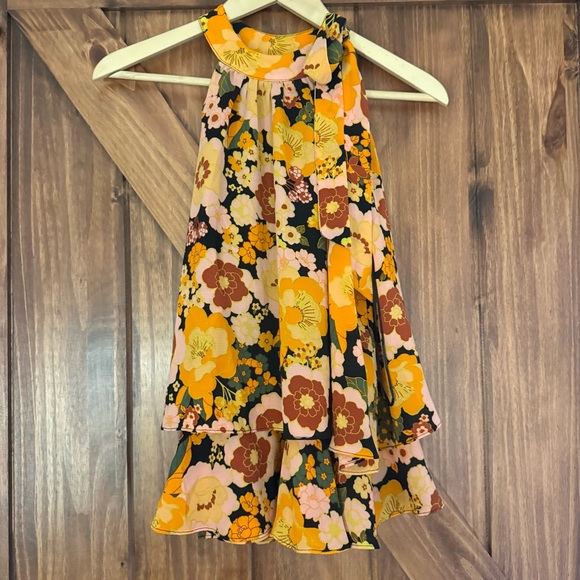 Sugarlips Tops - NWT Sugarlips Floral Tank Top Medium